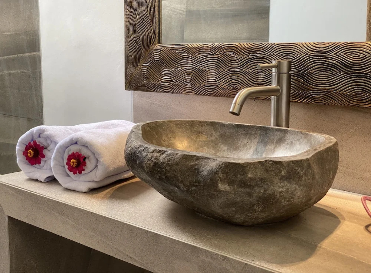 Wide Sands Beach Retreat