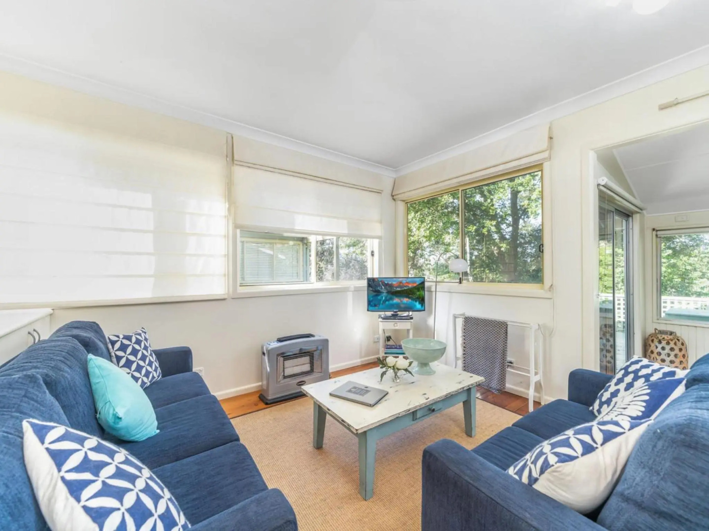 Tapalla Point at Huskisson 4pm Check Out Sundays