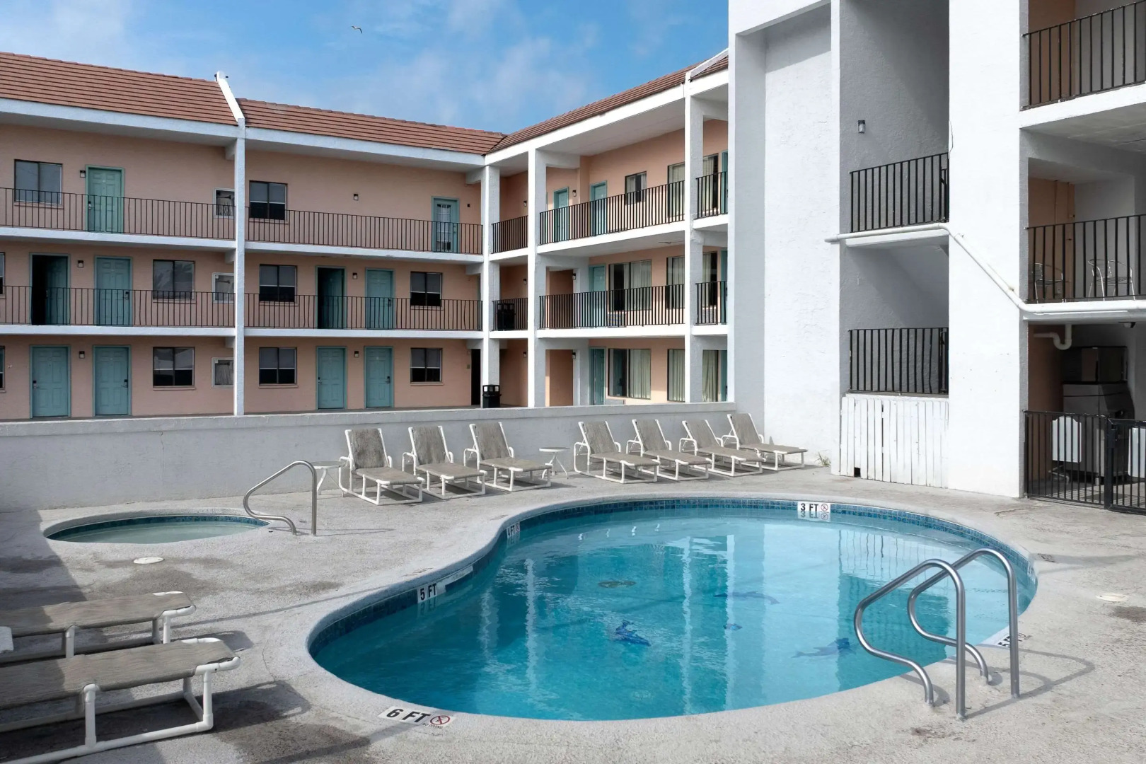 WindWater Hotel and Marina