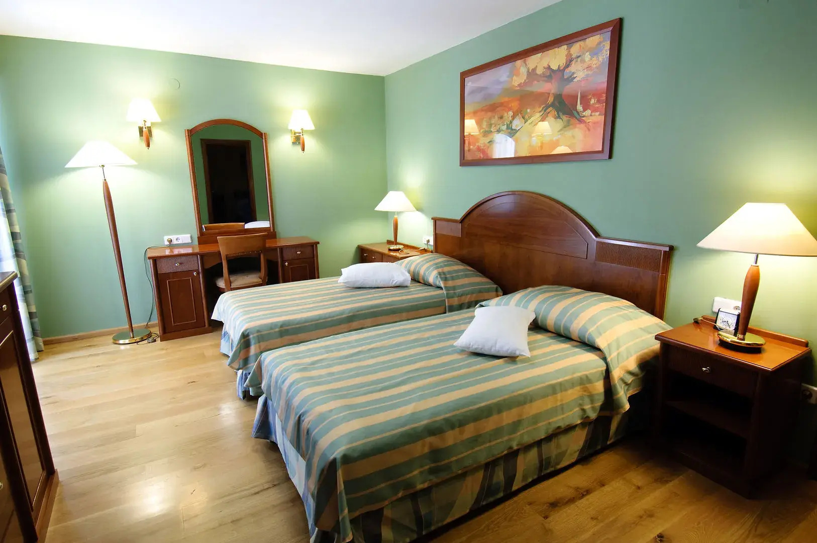 Fontana Bayside Park