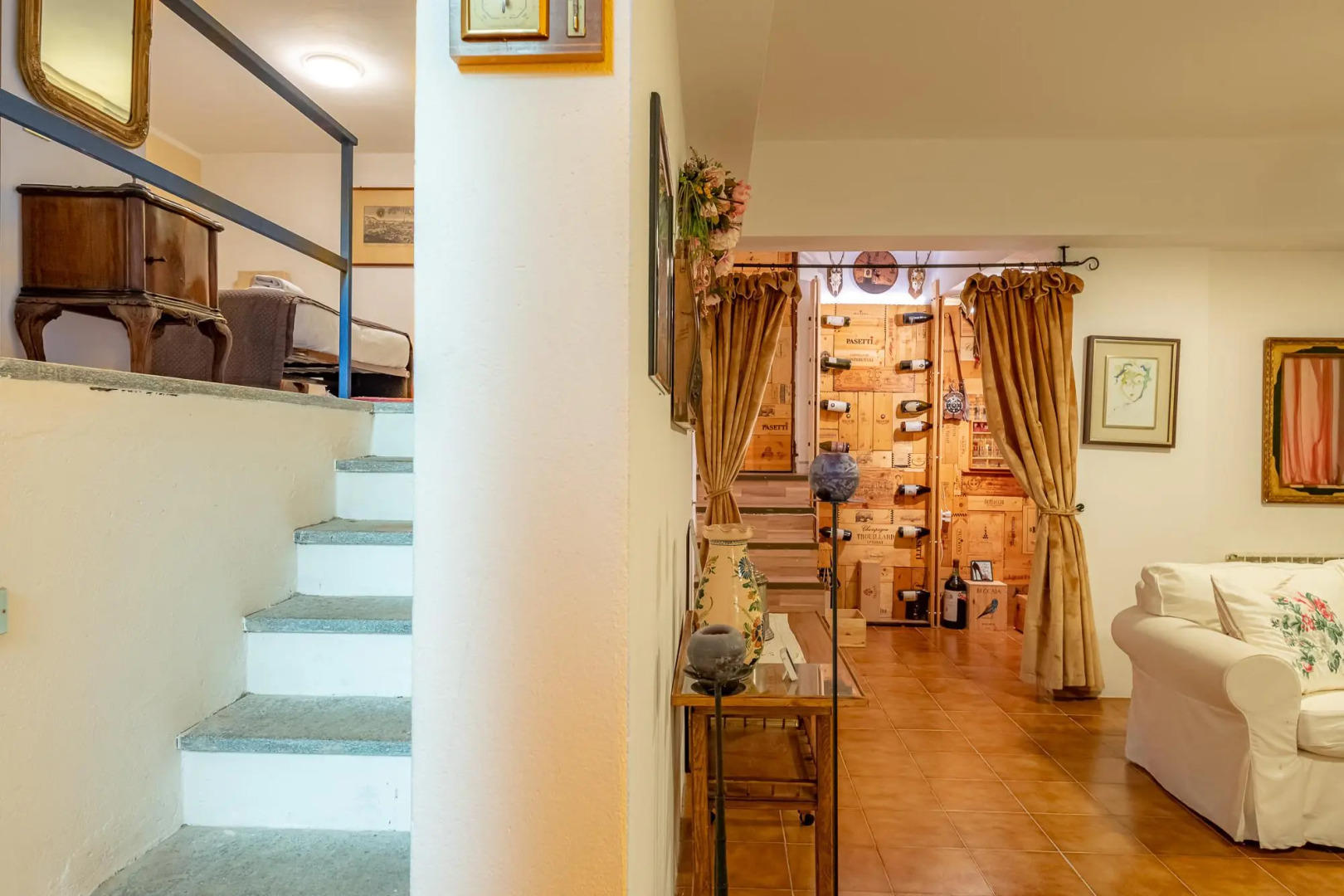 Panorama Lake and Garden by Wonderful Italy