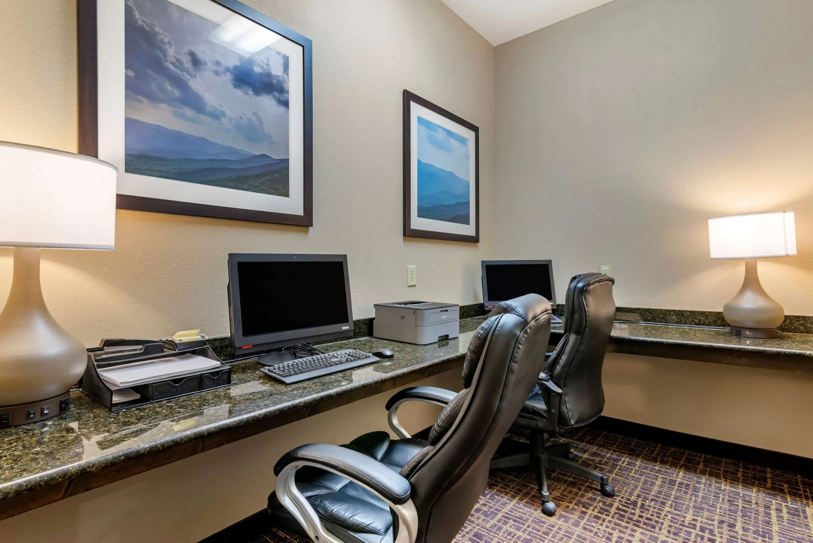 Comfort Inn & Suites Blue Ridge