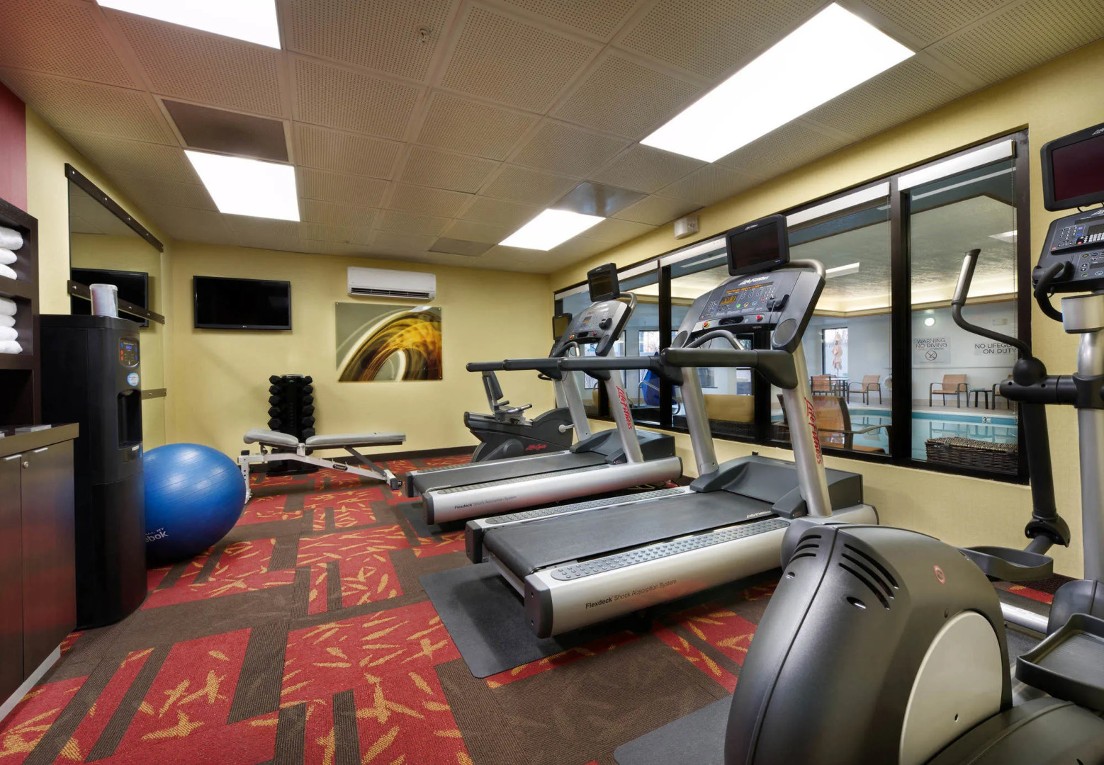 Courtyard by Marriott Mishawaka-University Area