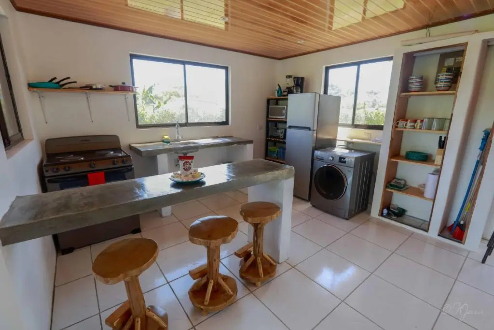 2 Comfortable New Villas Near Pacific, Private Pool With Waterfall!