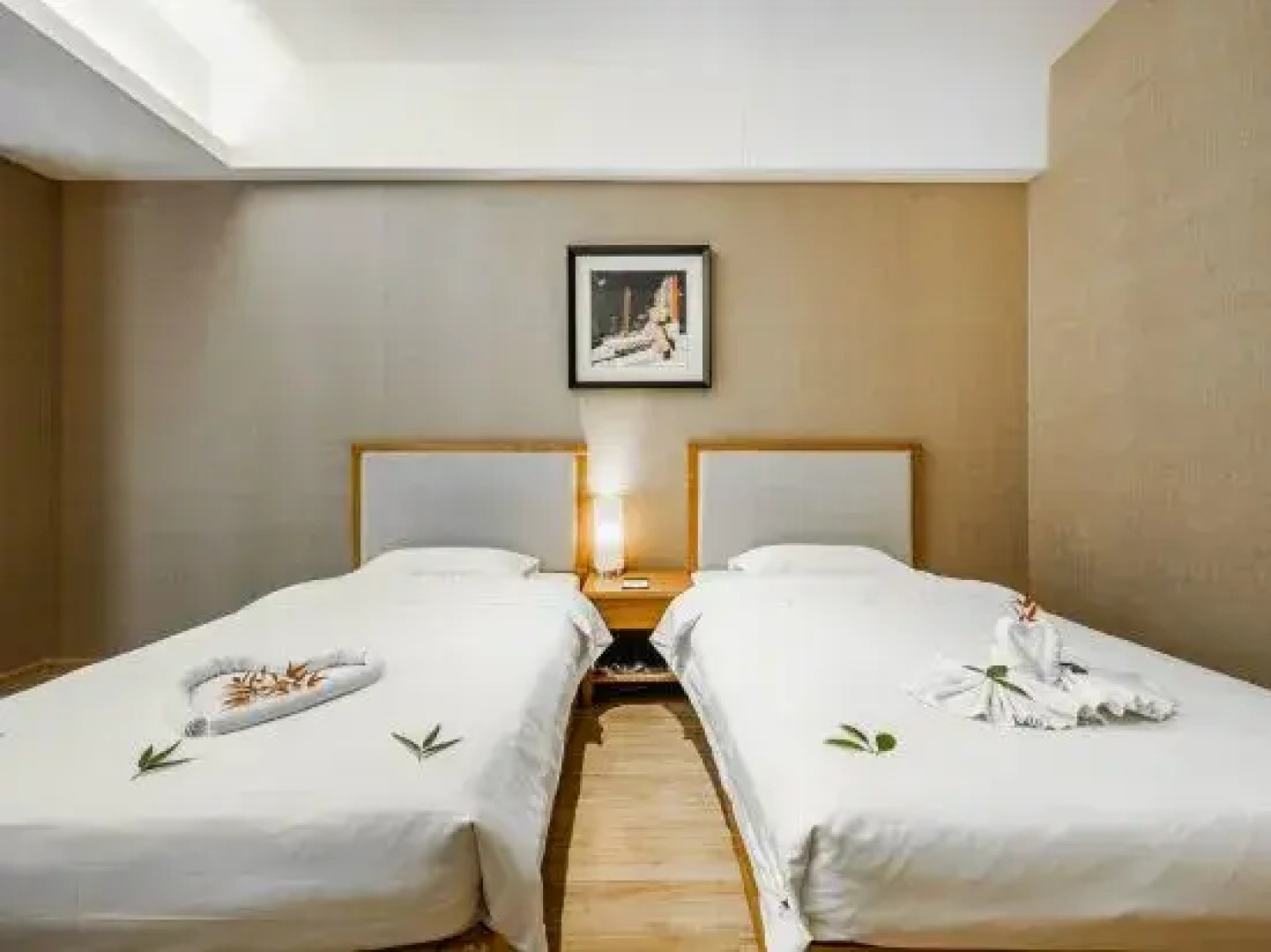 Phoenix Hot Spring Taibai Impression Resort