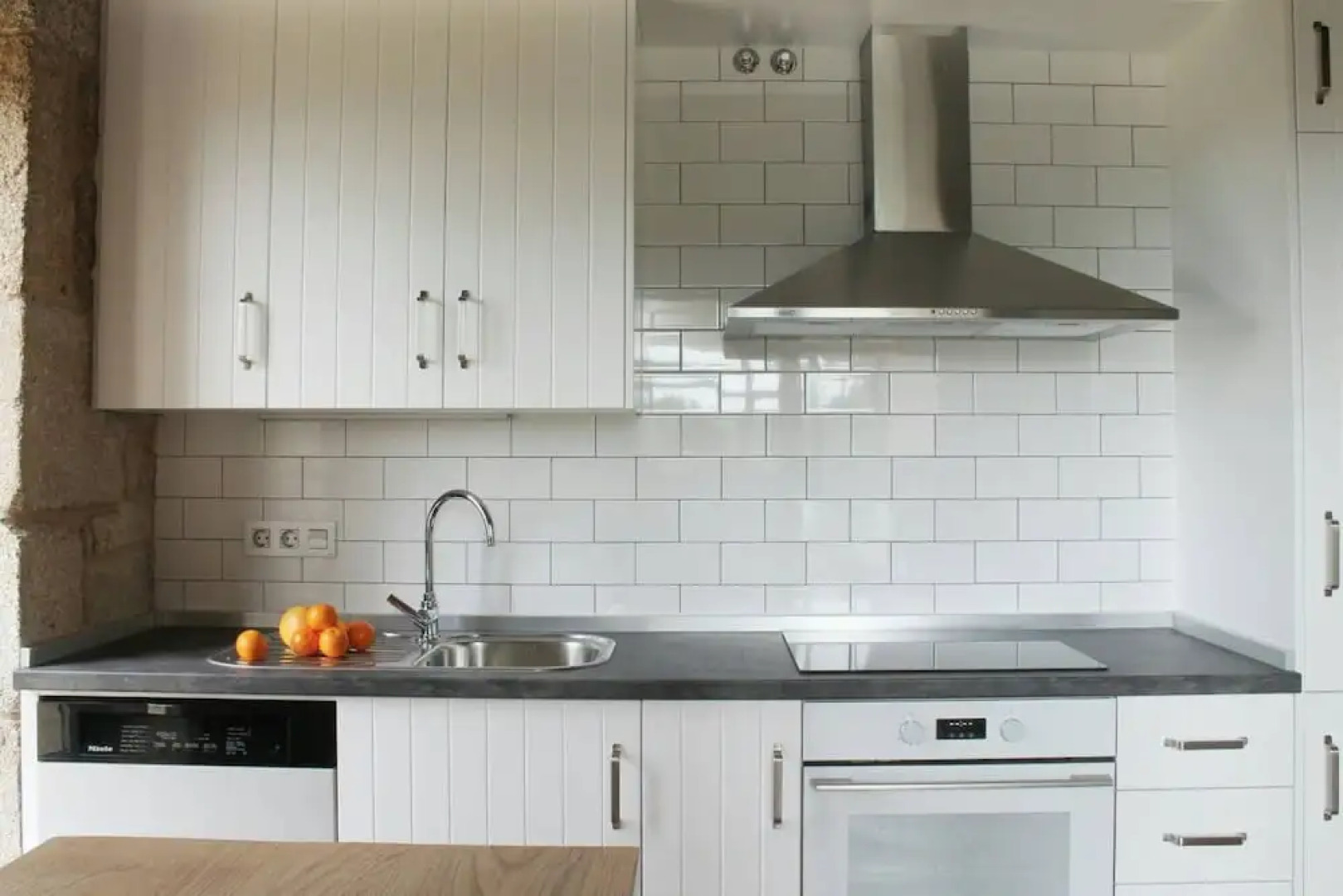 Villa - 5 Bedrooms with Pool and WiFi - 107841