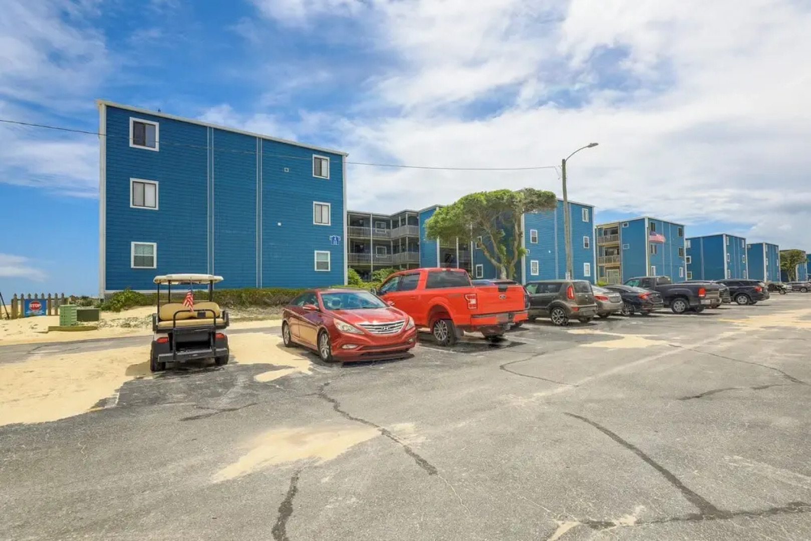 North Topsail Beach Vacation Rental w/ Balcony!