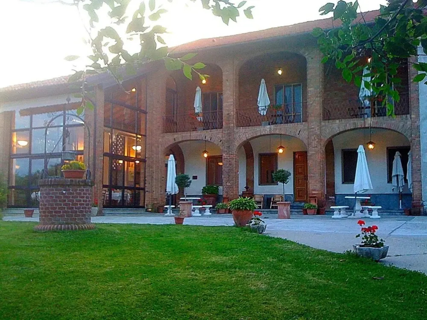 Tenuta Monvillone Country House & Restaurant
