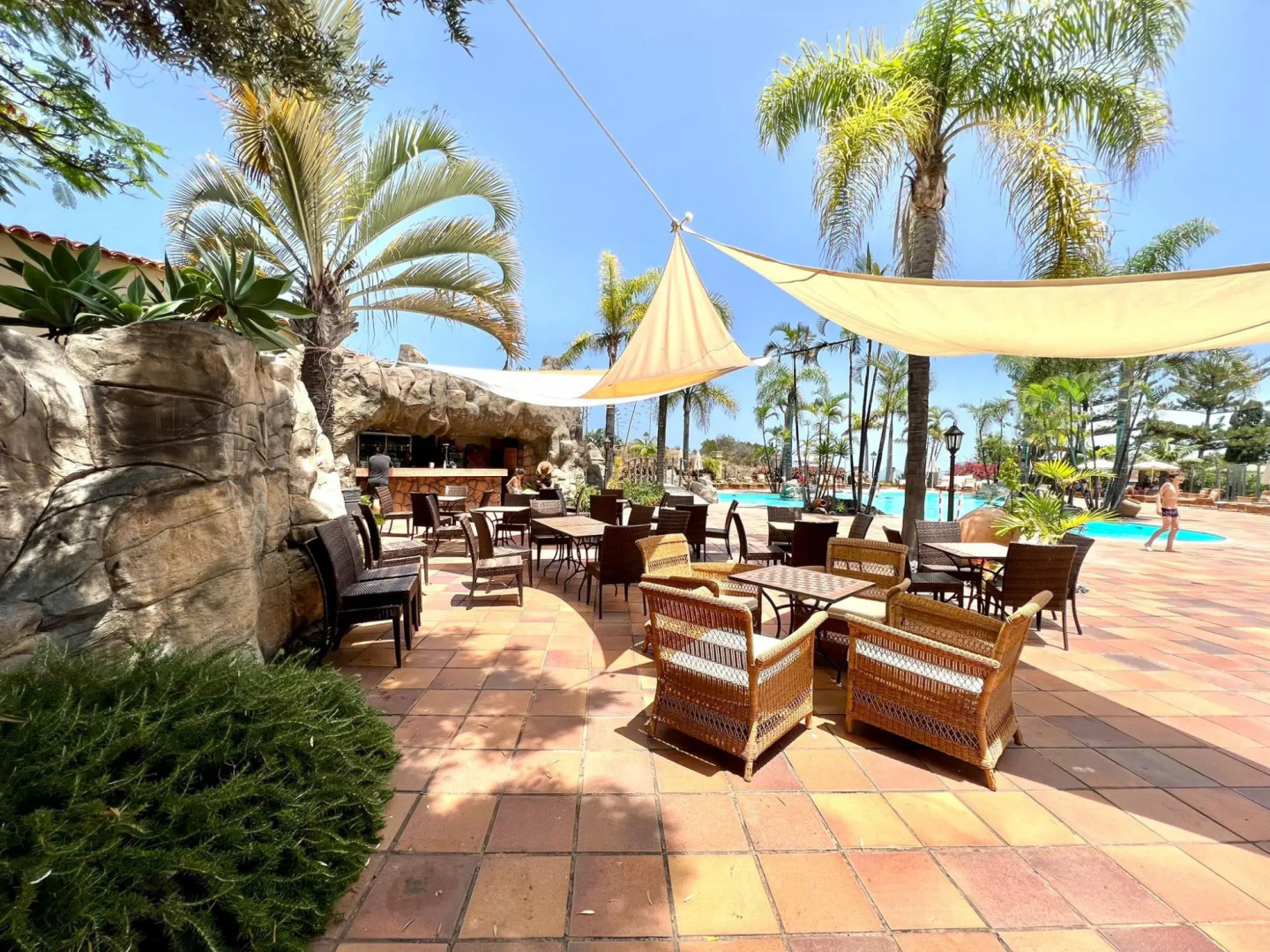 Estandar con estupenda piscina,Playa Los Roque