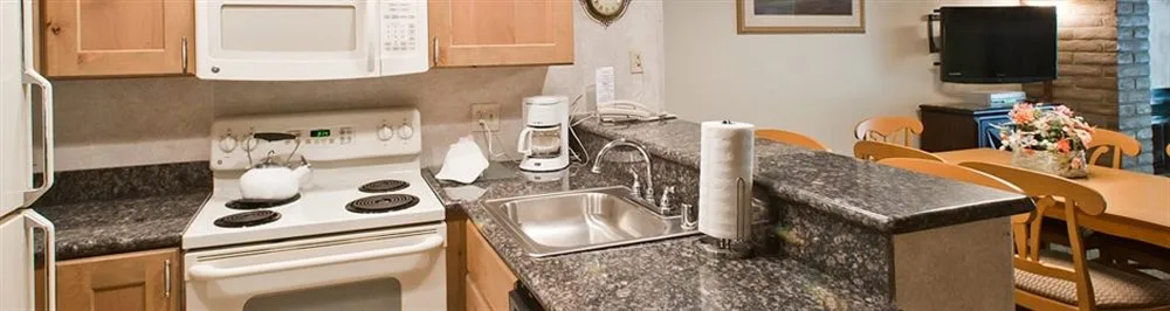 Sandstone Creek Club Condominiums