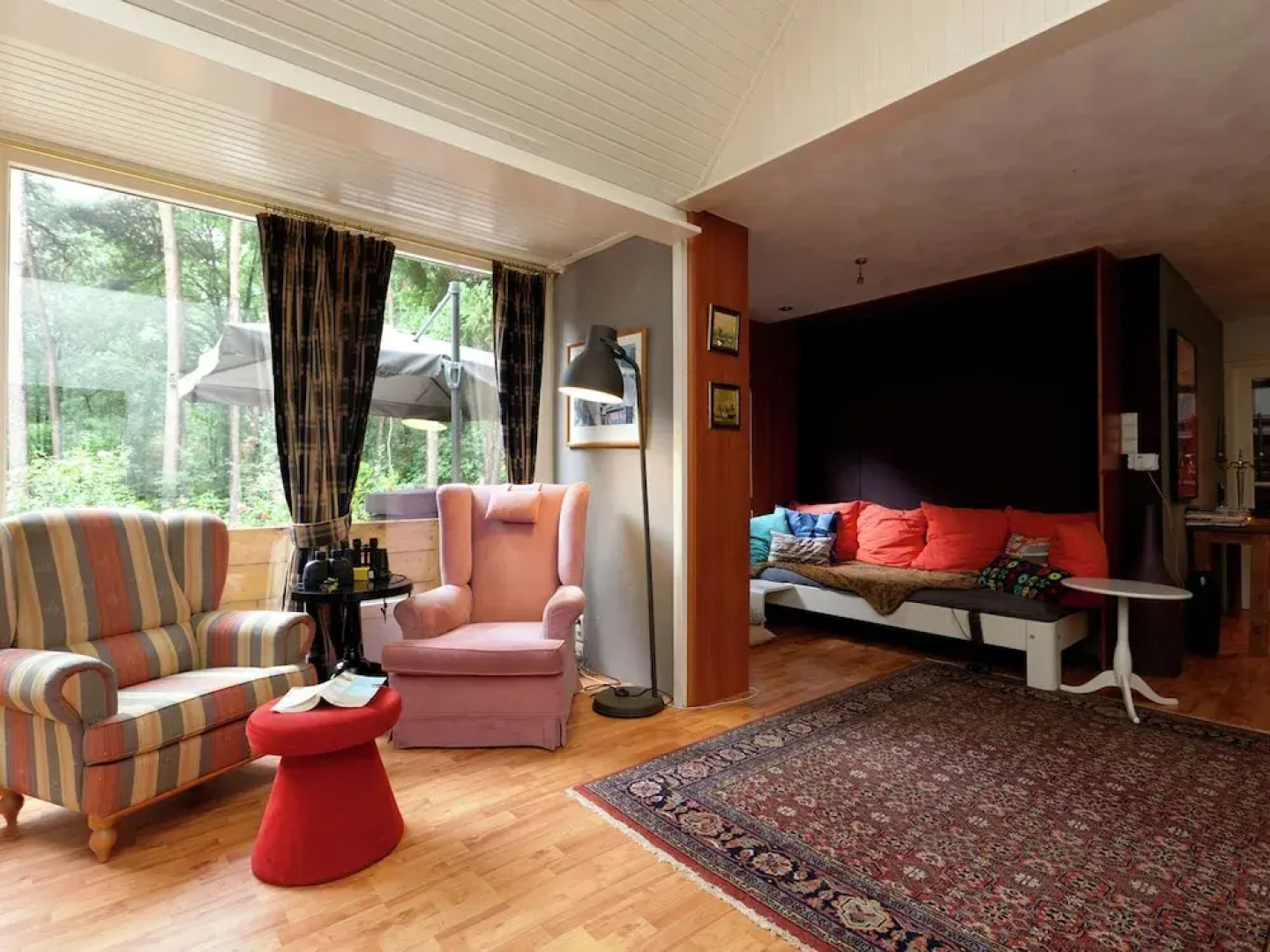 A Cozy and Comfortable Forest House Amidst the Forests of Baarle Nassau