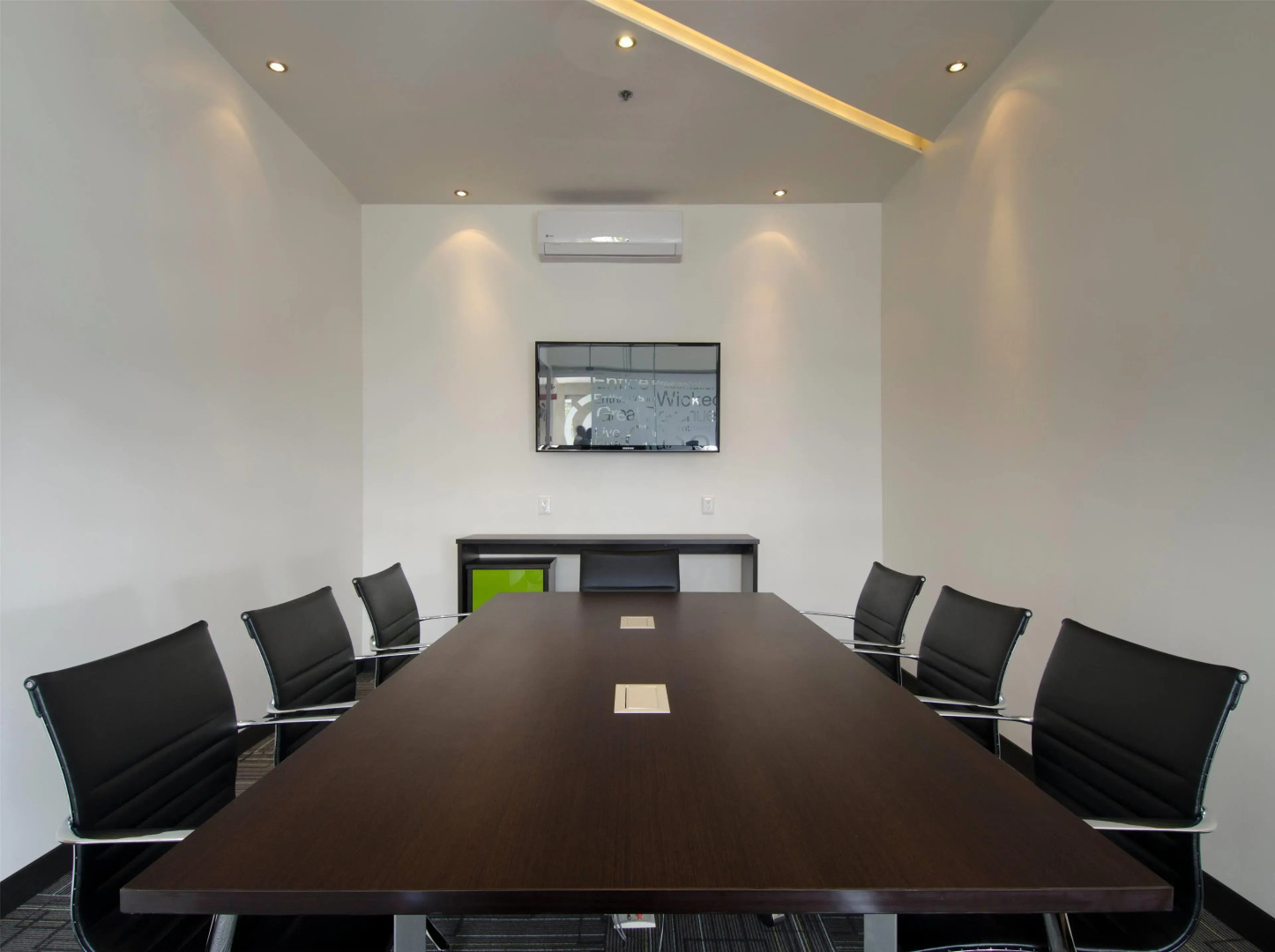 Ramada Encore by Wyndham Guadalajara Sur