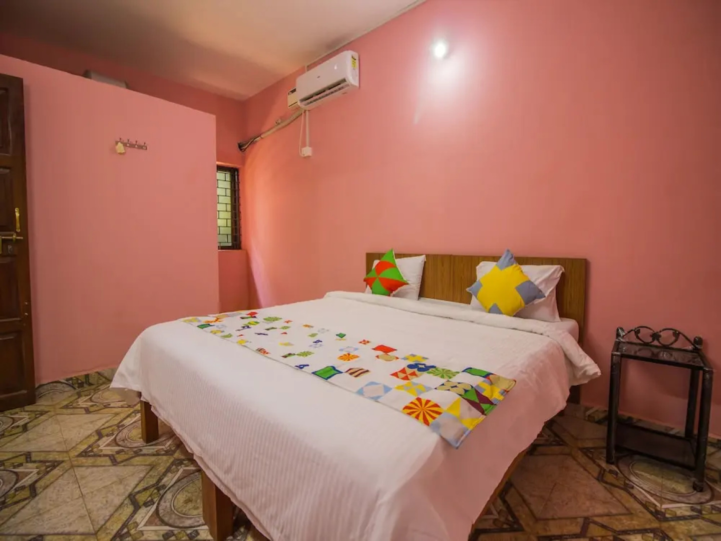 OYO 12486 Home 1BHK Siolim