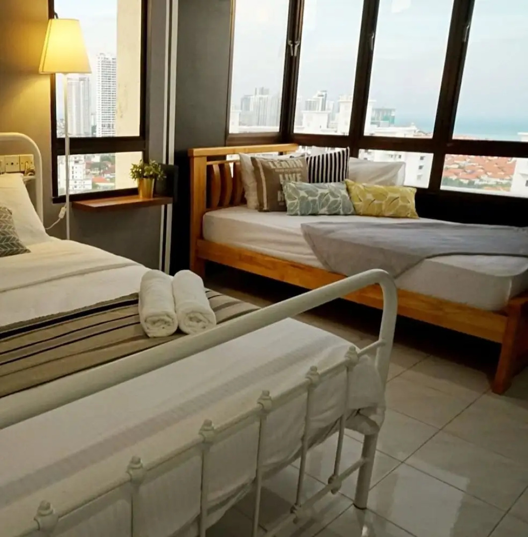 Private Suite With Balcony Gurney Drive