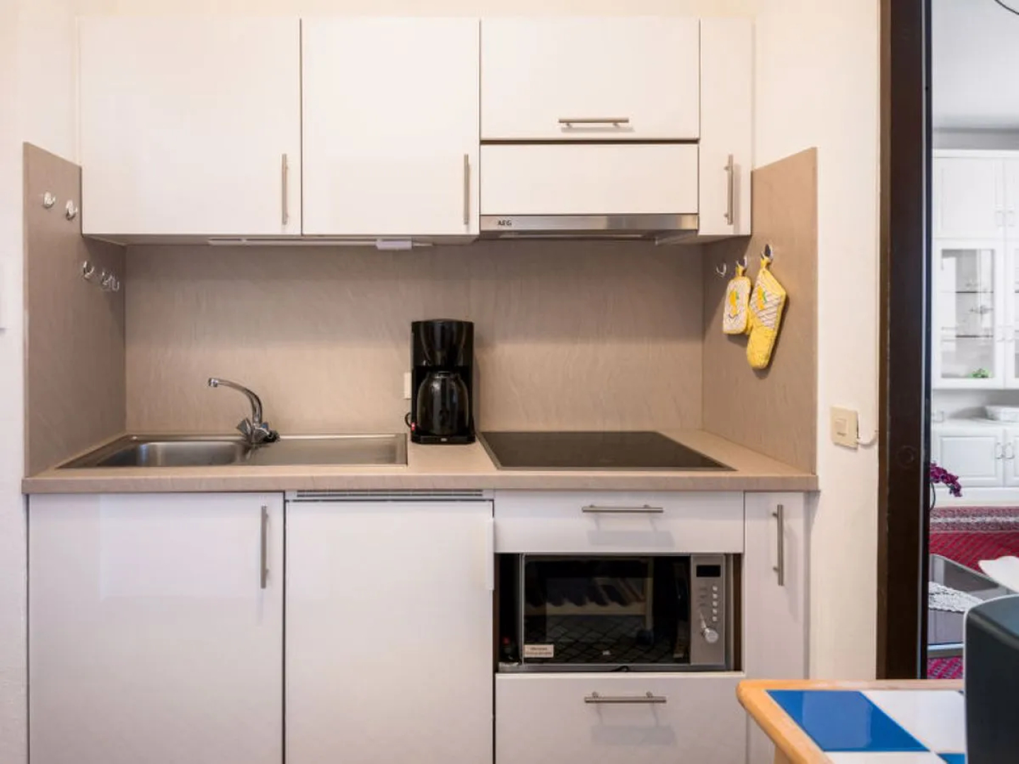 Apartment A905 Sassofortino