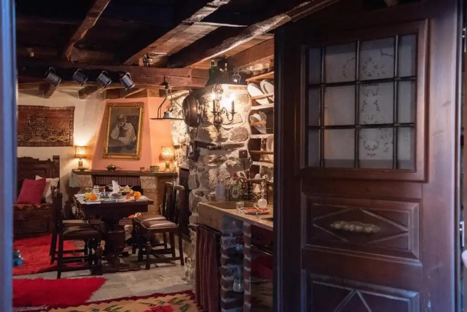 Dandy on the Hill in Arnaia | 4 Seasons Maisonette