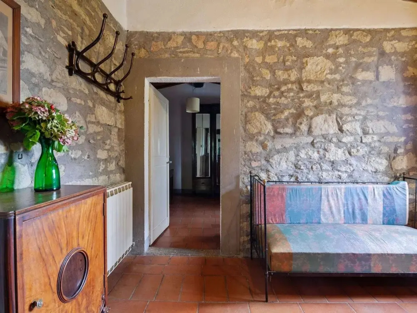 Farmhouse in Castelfranco Piandisco With Garden