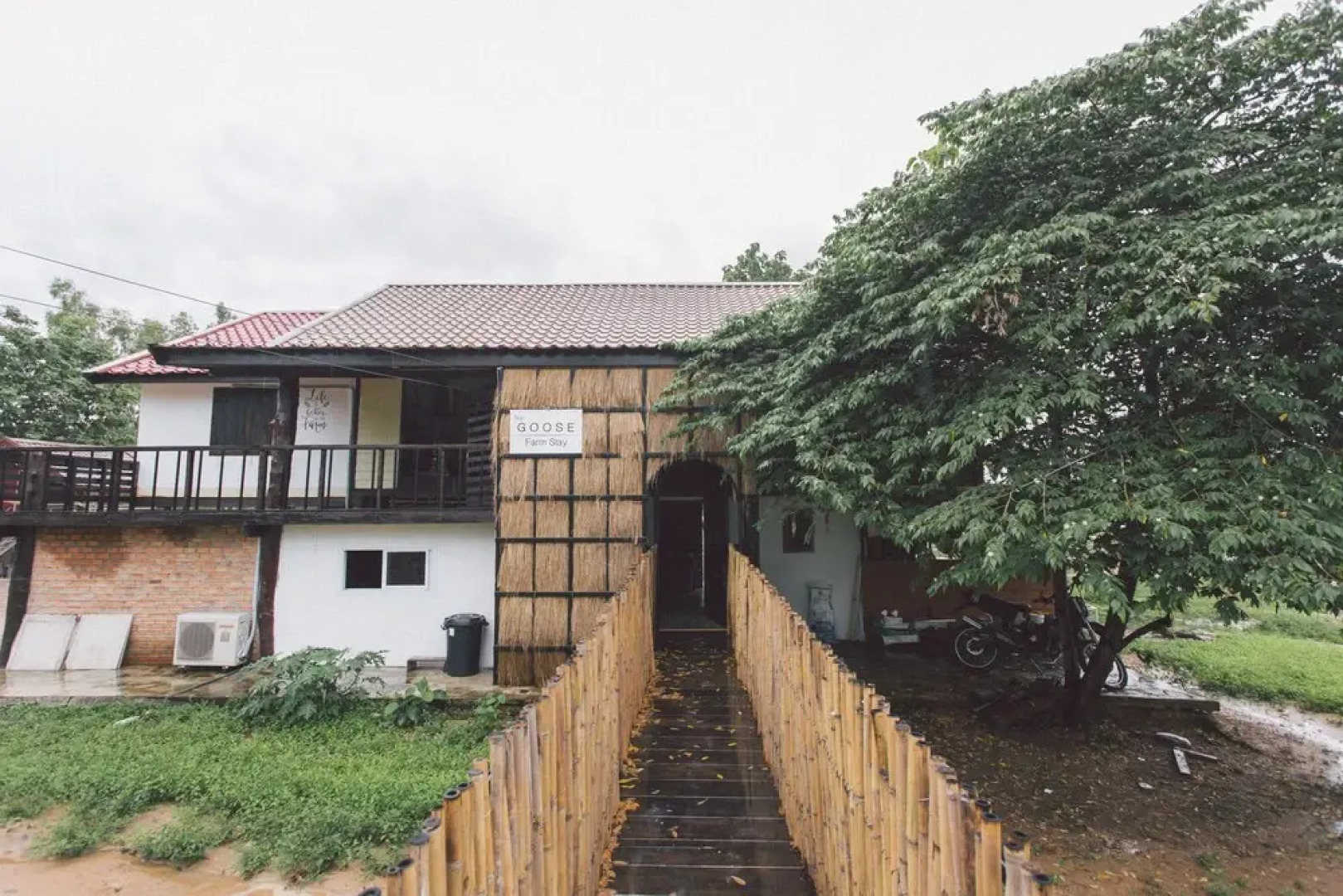 The Goose Farm Stay & Cafe