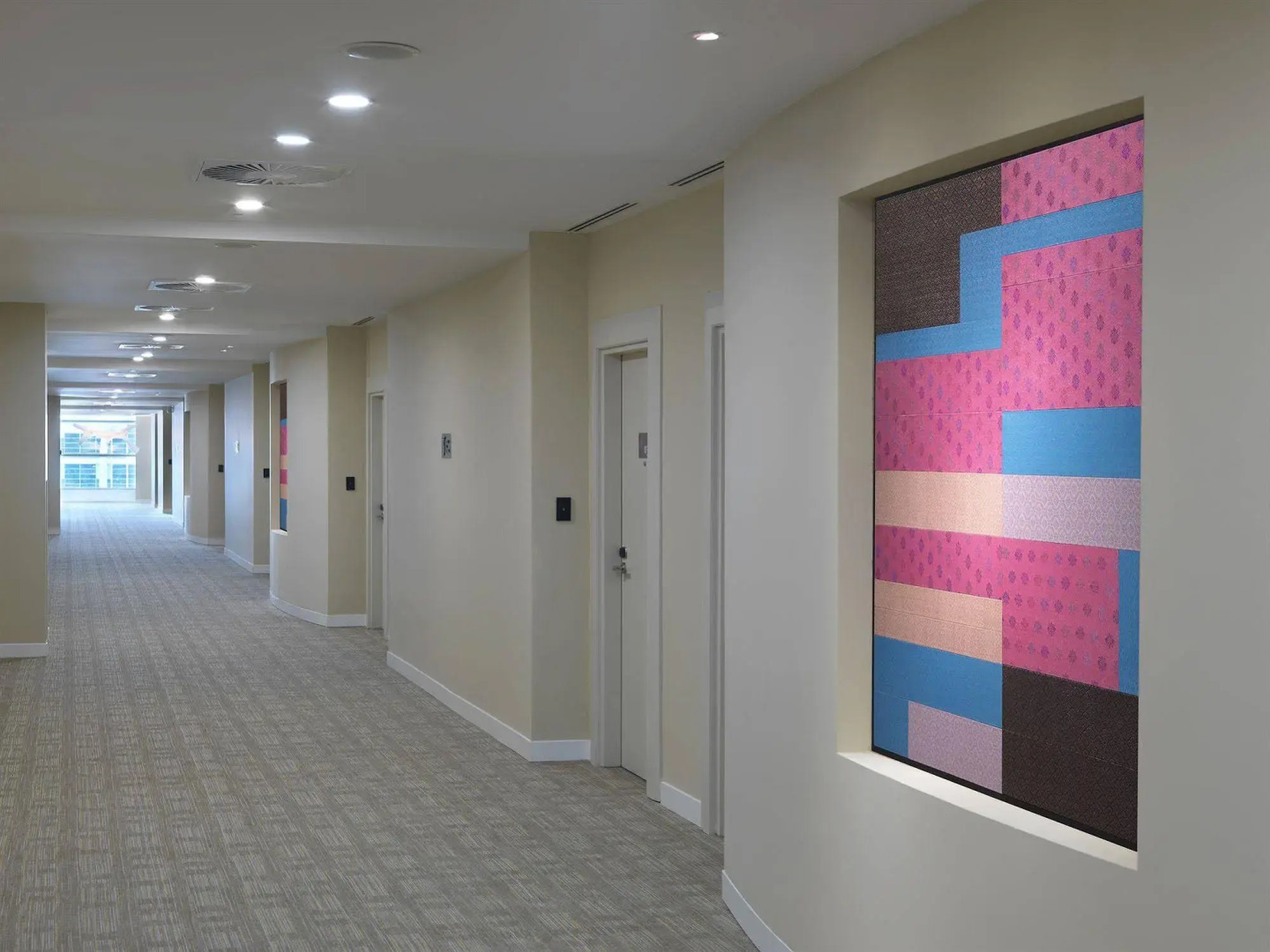 Sama-Sama Express KLIA Terminal 2 - Airside Transit Hotel