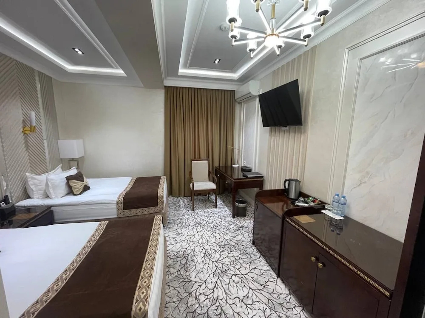 Отель Zarafshan Grand