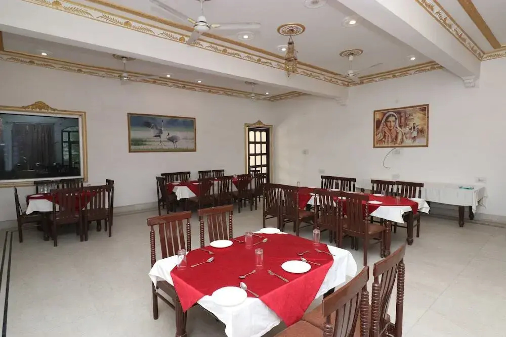 OYO 22446 Sonar Haveli