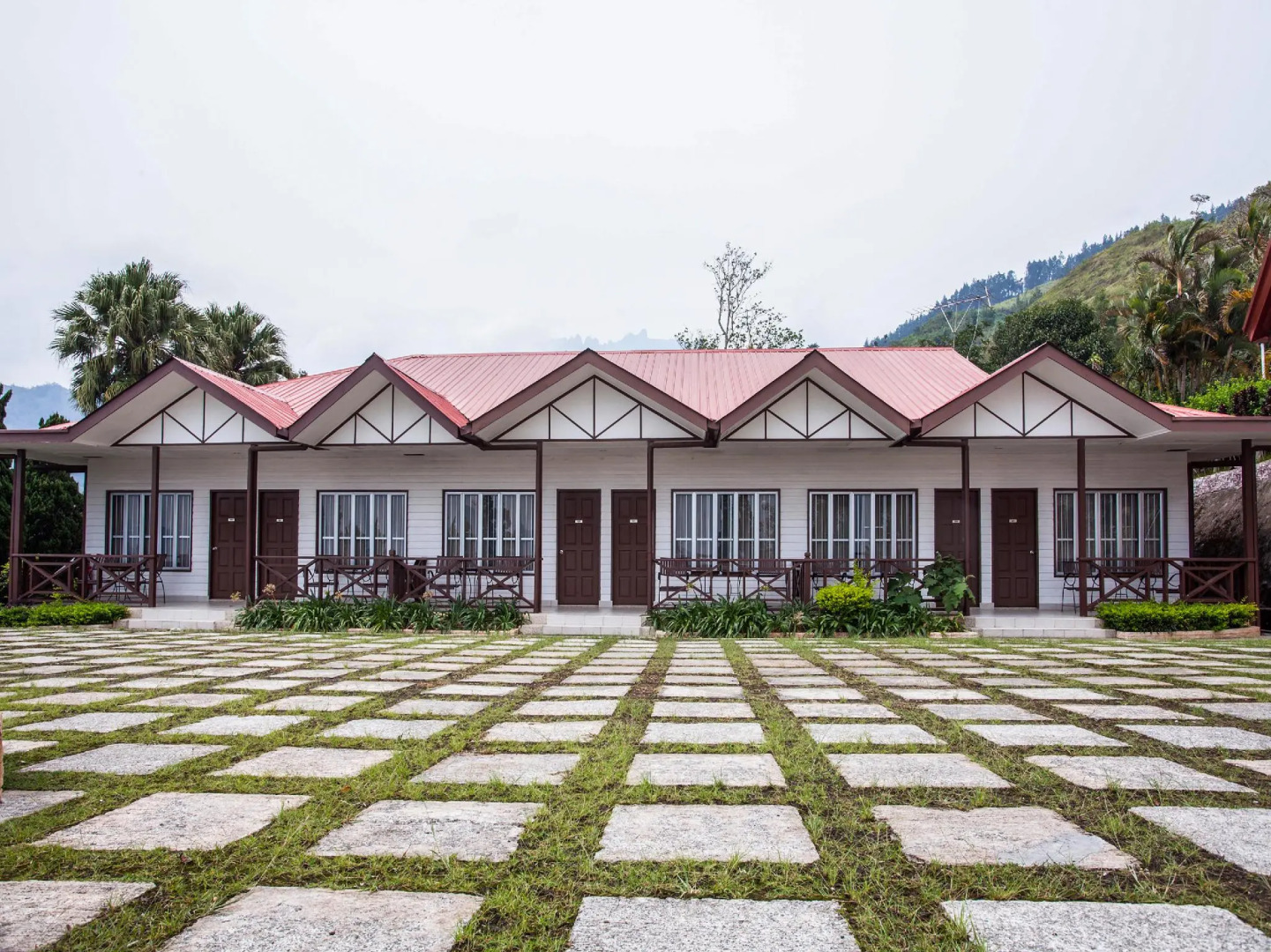 Super OYO 89300 Zen Garden Resort