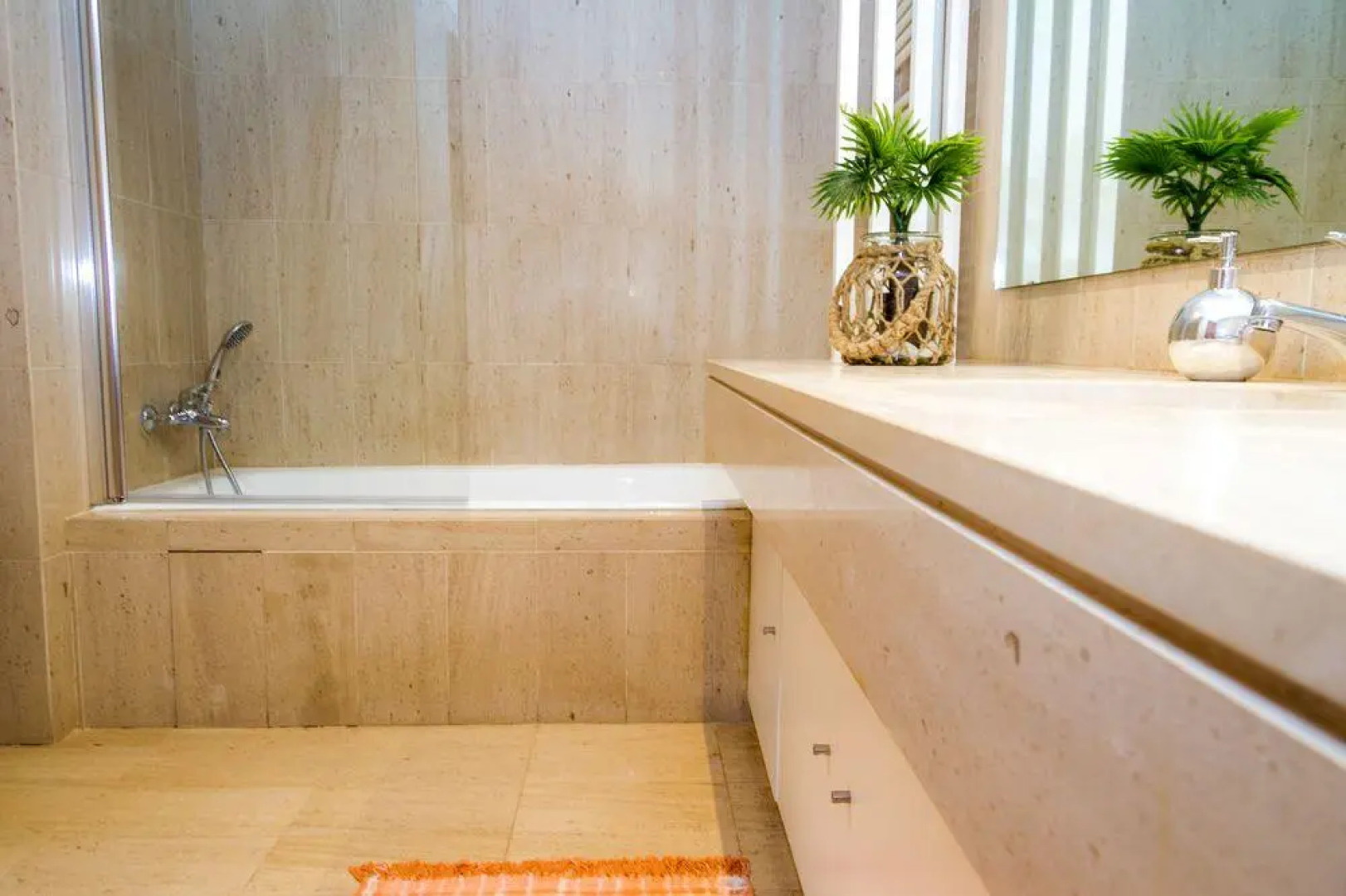 Liiiving in Matosinhos- Seaside Delight Apartment