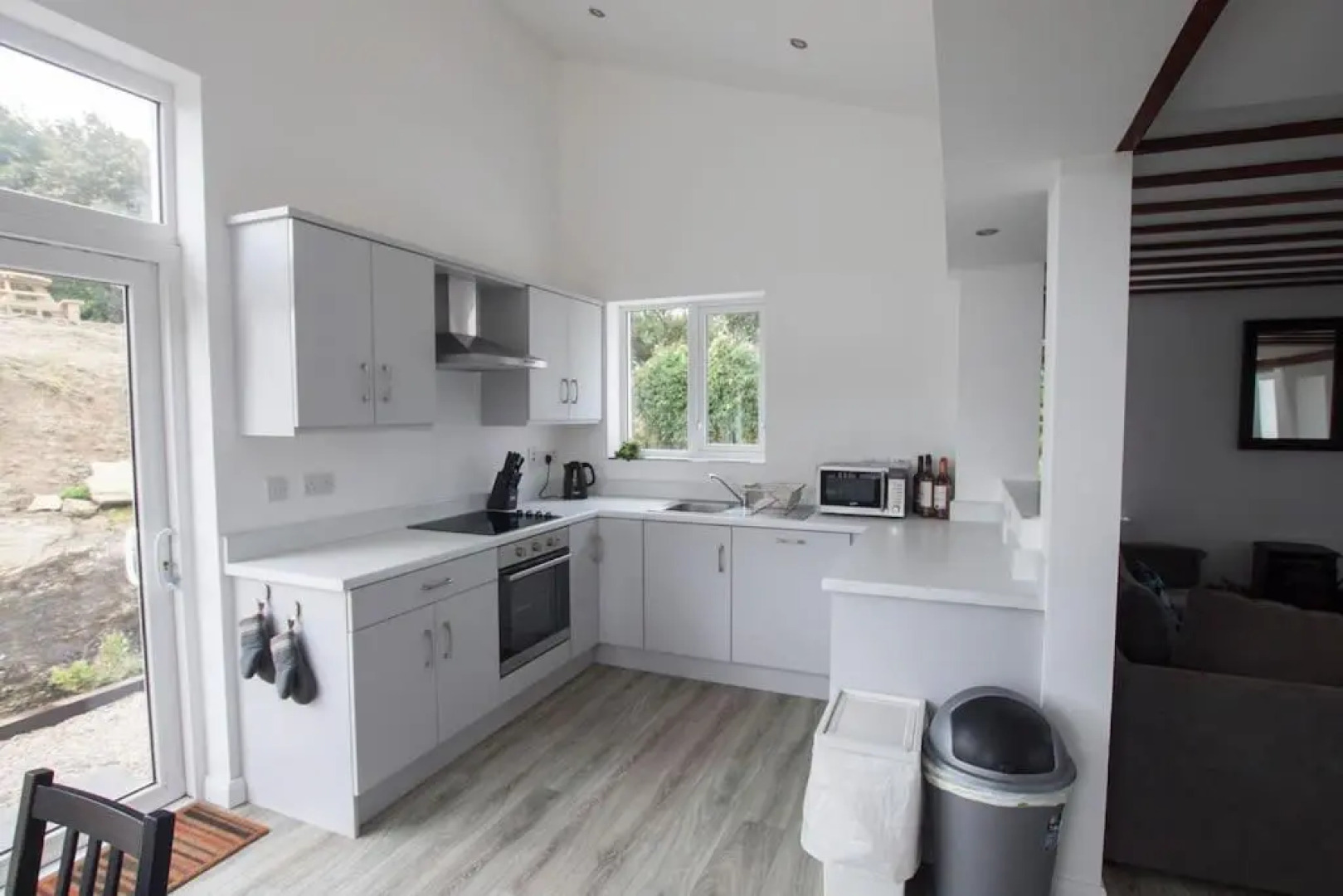 Cosy 3 bedroom seaside cottage