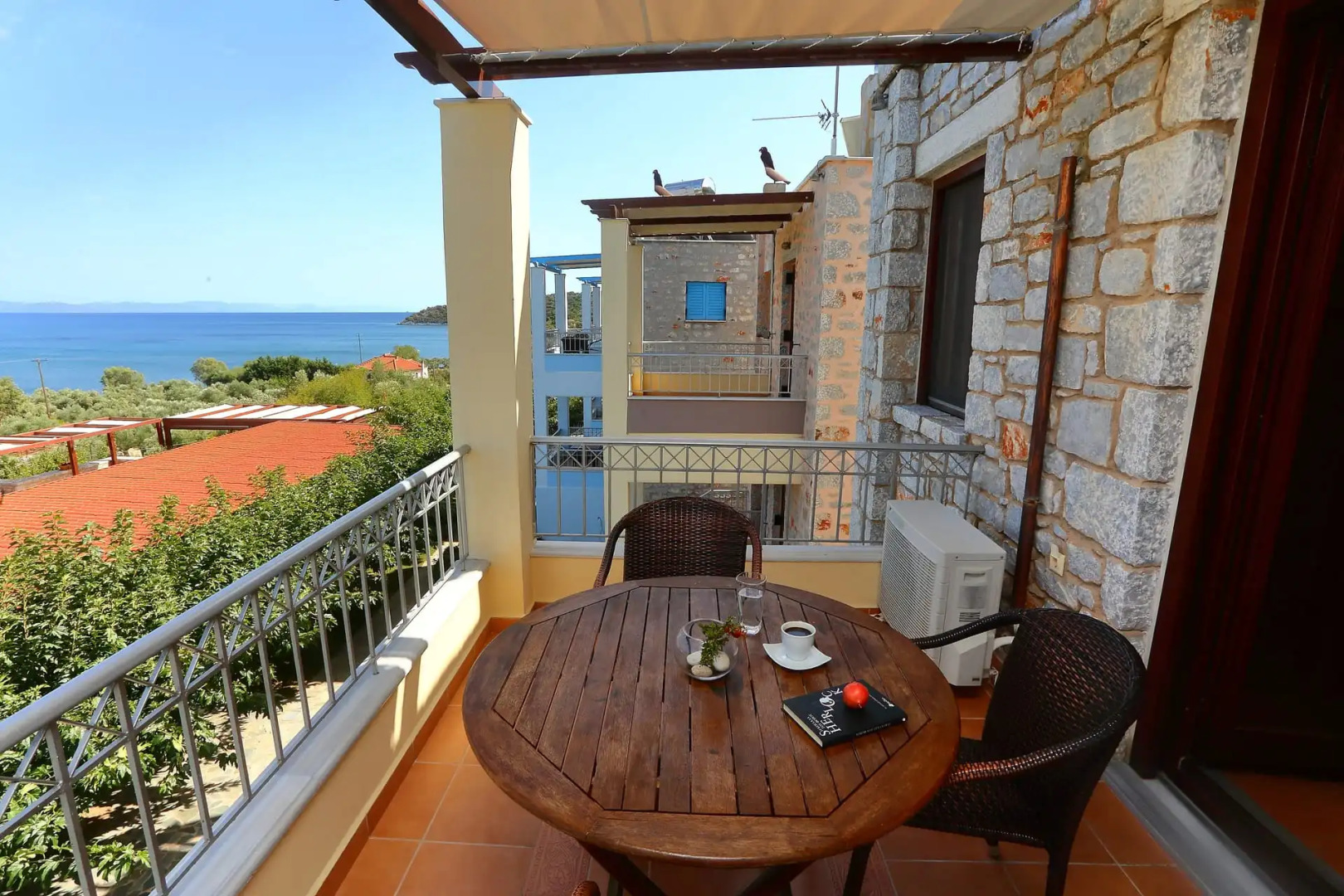 Vathi Hotel