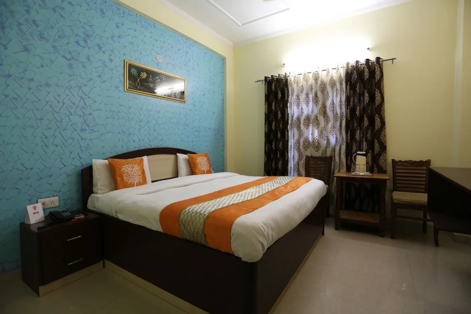 OYO 4734 Hotel Sapphire