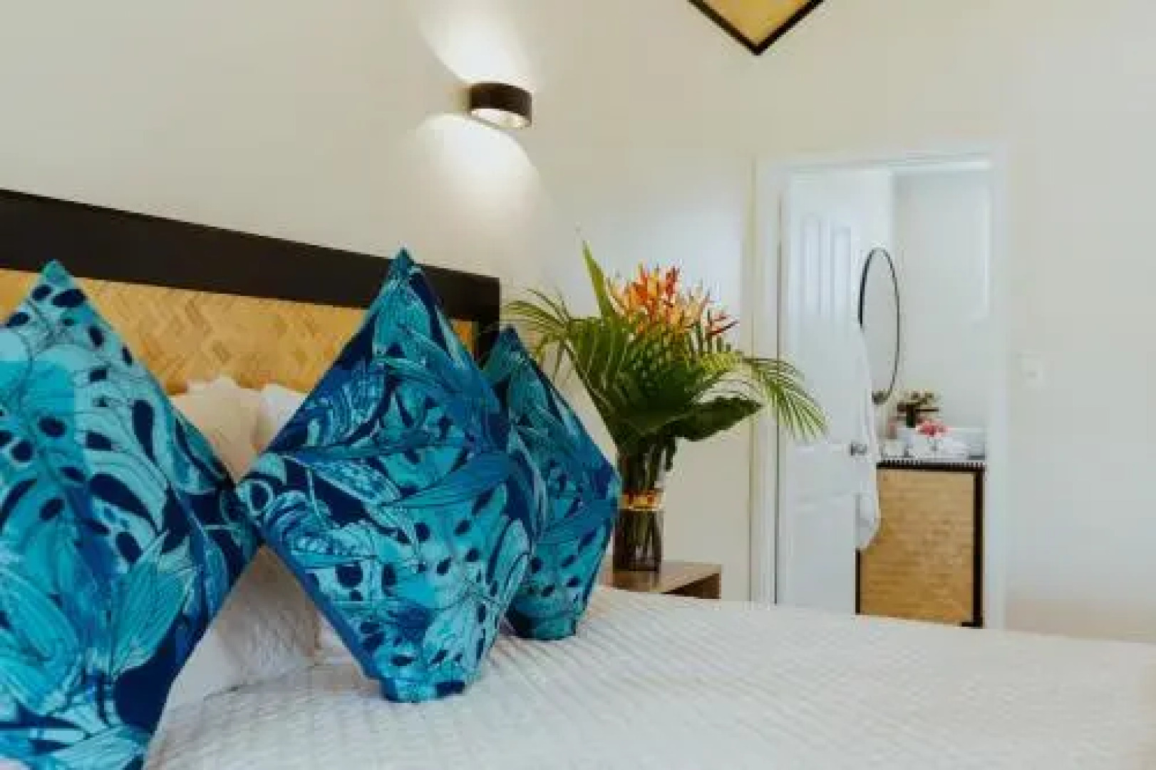 Inanobeach Bungalows