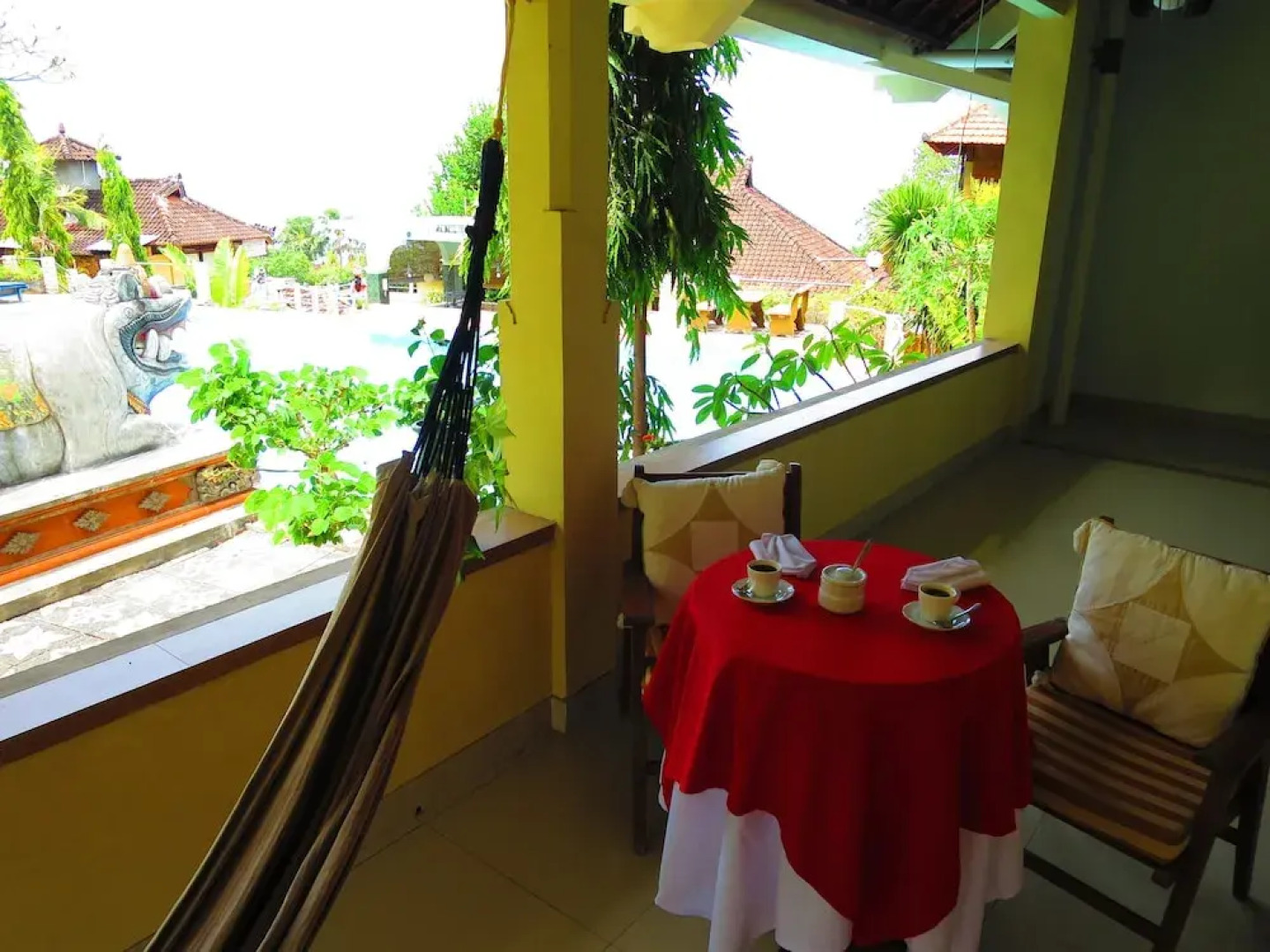 Amed Cafe & Hotel Kebun Wayan