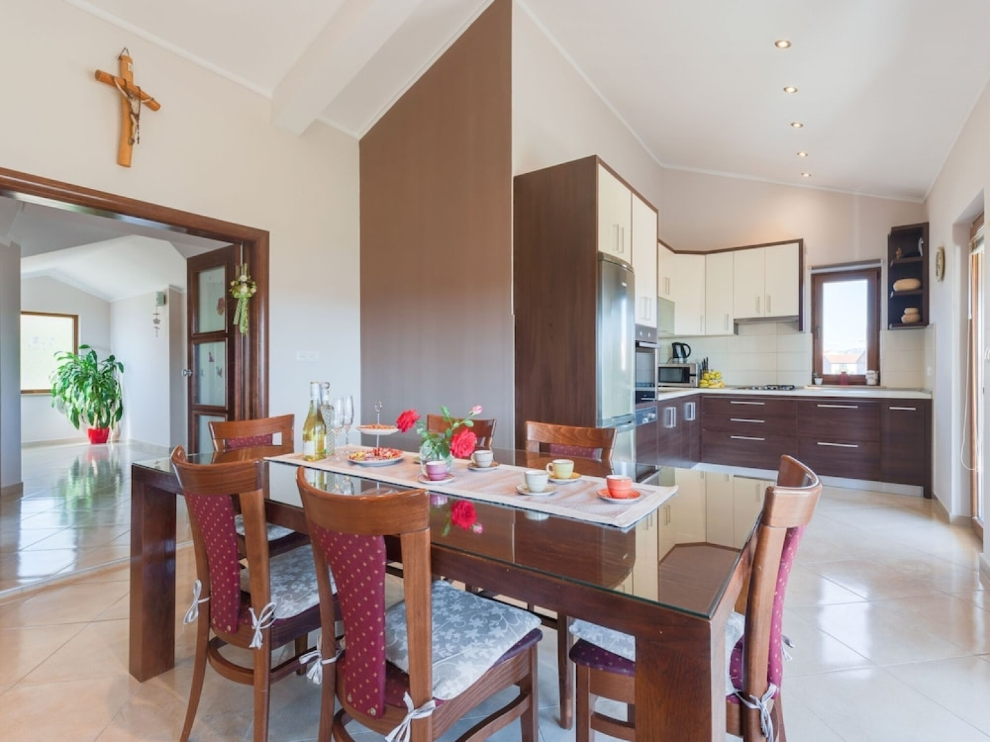 Quaint Apartment in Posedarje With Garden