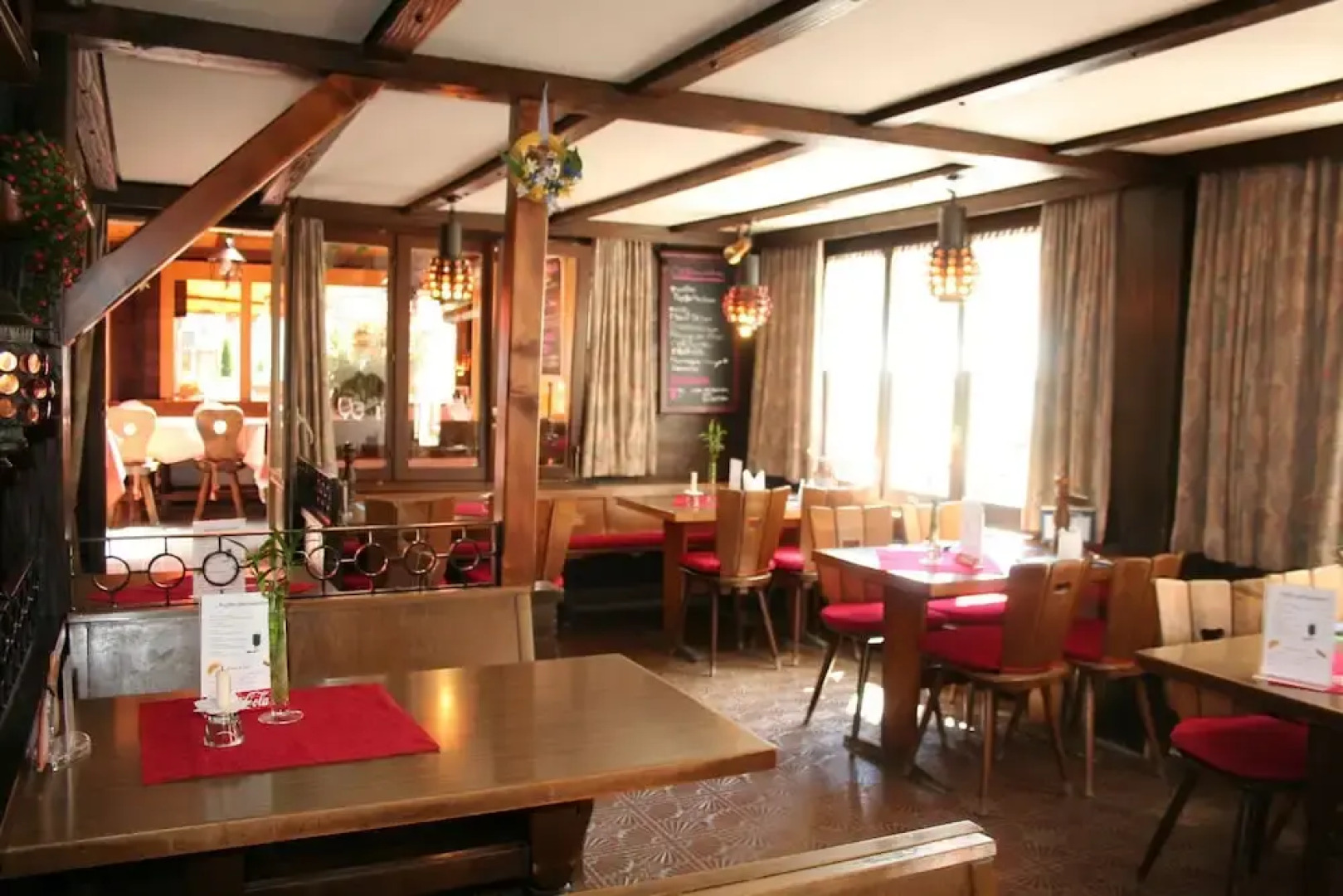 Alpine Budget Rooms by Täscherhof