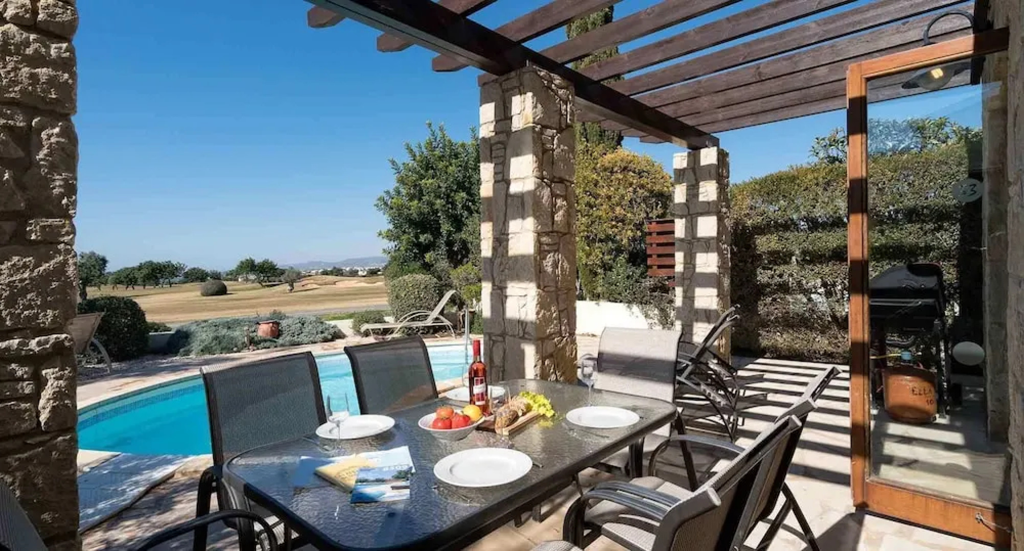 Lovely 2 bedroom Villa Kornos HG33 with private pool and golf course views, In the heart of Aphrodite Hills, near resort centre