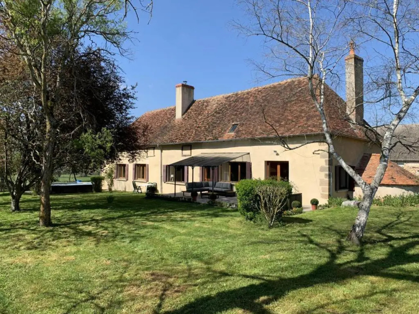 Gîte Ygrande, 4 pièces, 6 personnes - FR-1-489-148