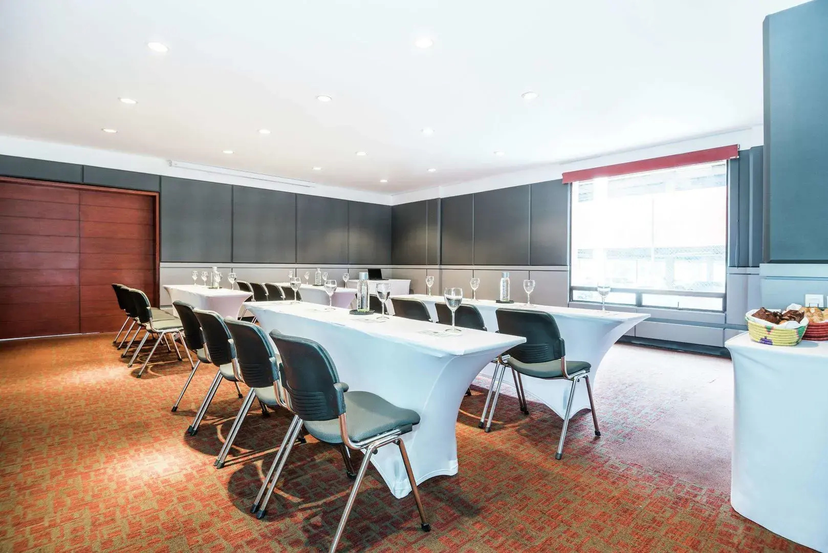 Doubletree By Hilton Bogota Calle 100,Co