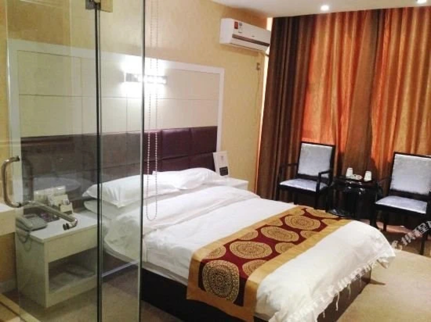 Hairui Holiday Hotel