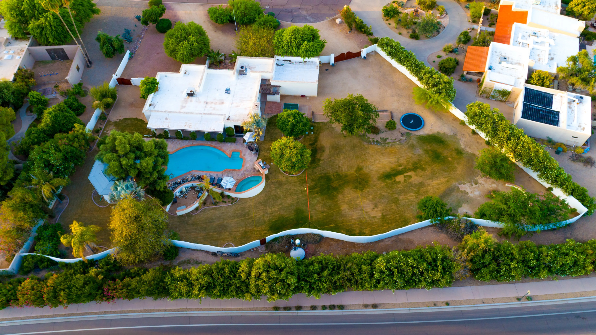 Lincoln by AvantStay