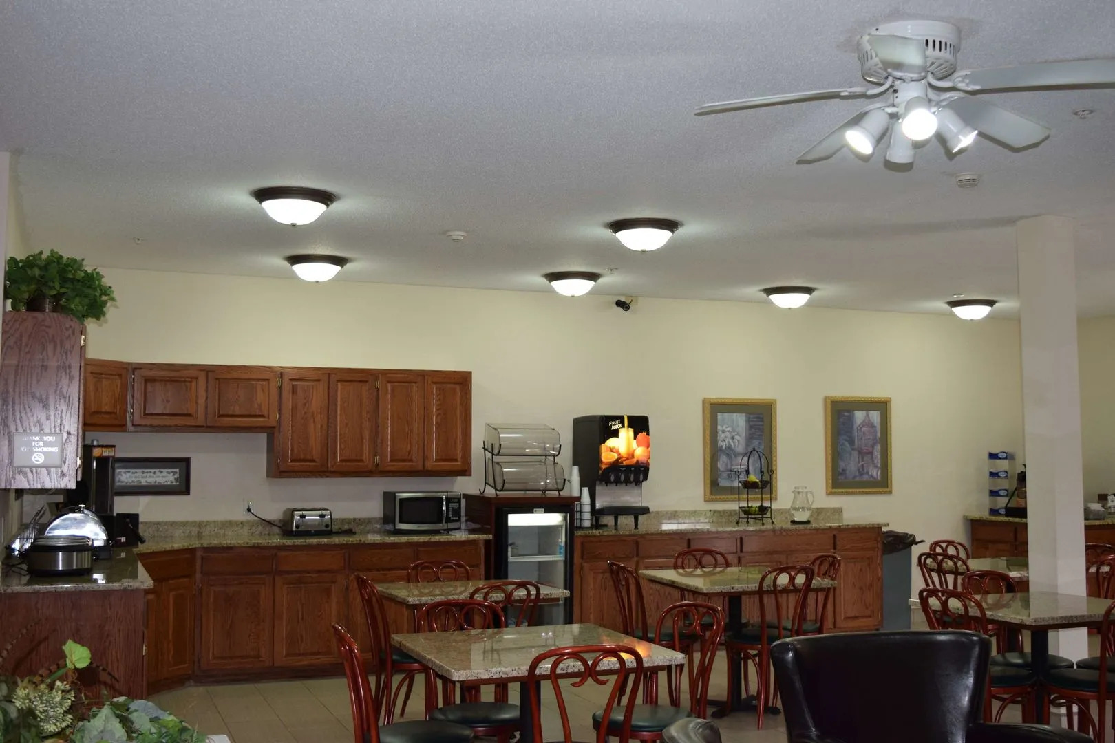 MainStay Suites Madison Airport