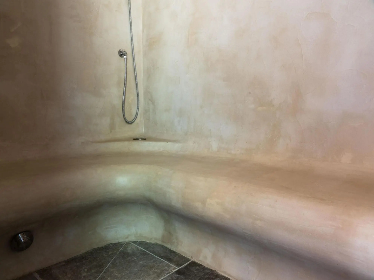 Nice holiday home in Nouvelle-Aquitaine with indoor pool