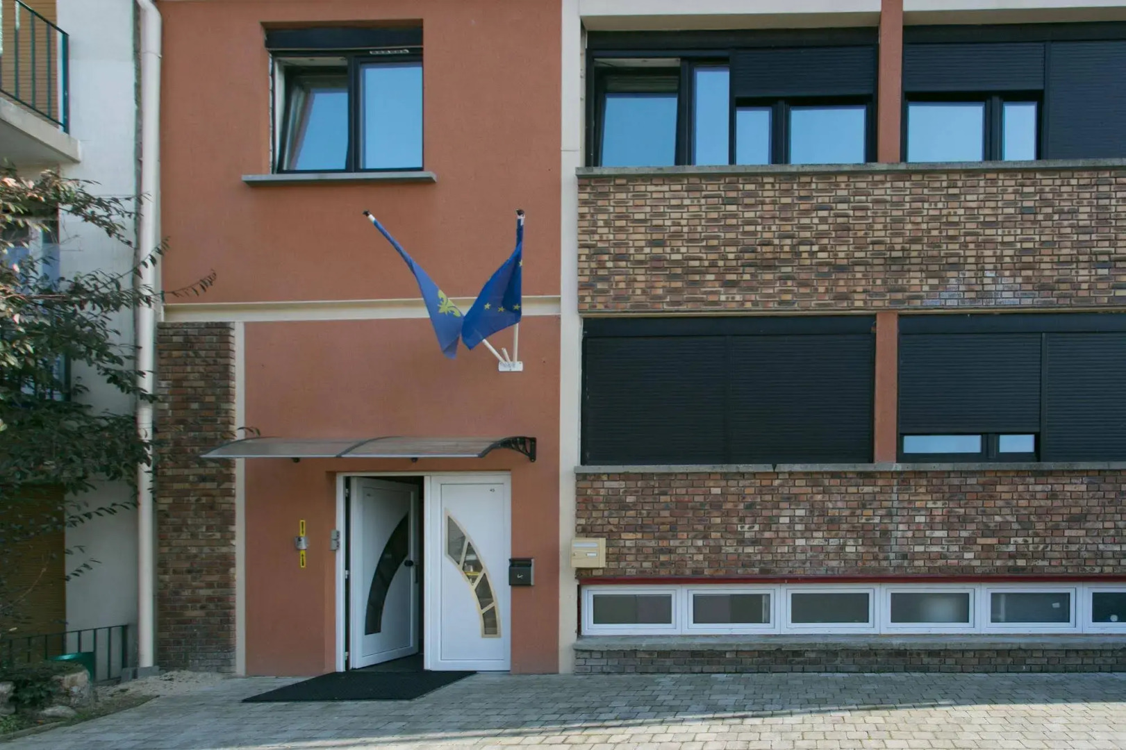 Paris East Side Lodge