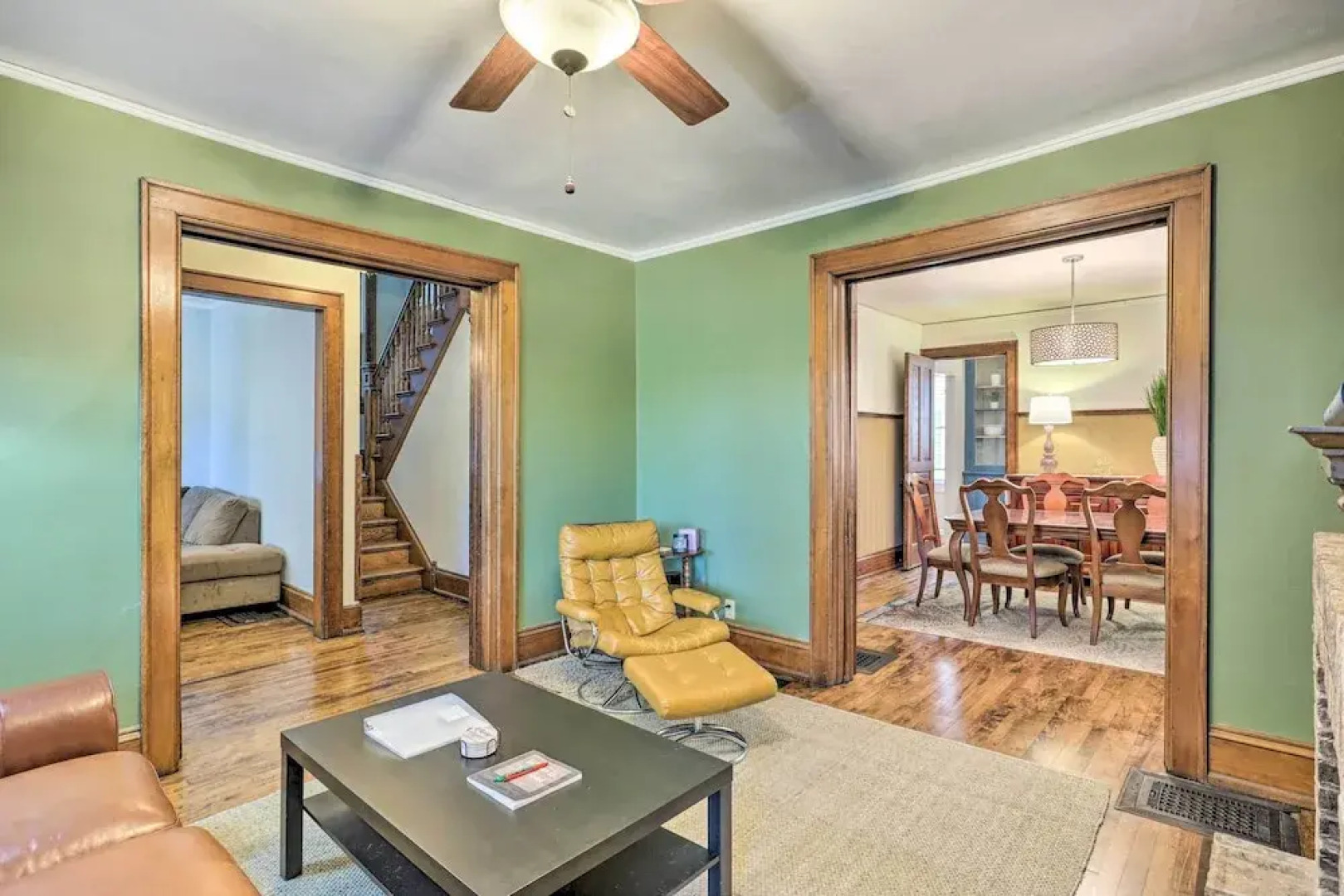 Milwaukee Home < Half Mi to Lake Michigan!