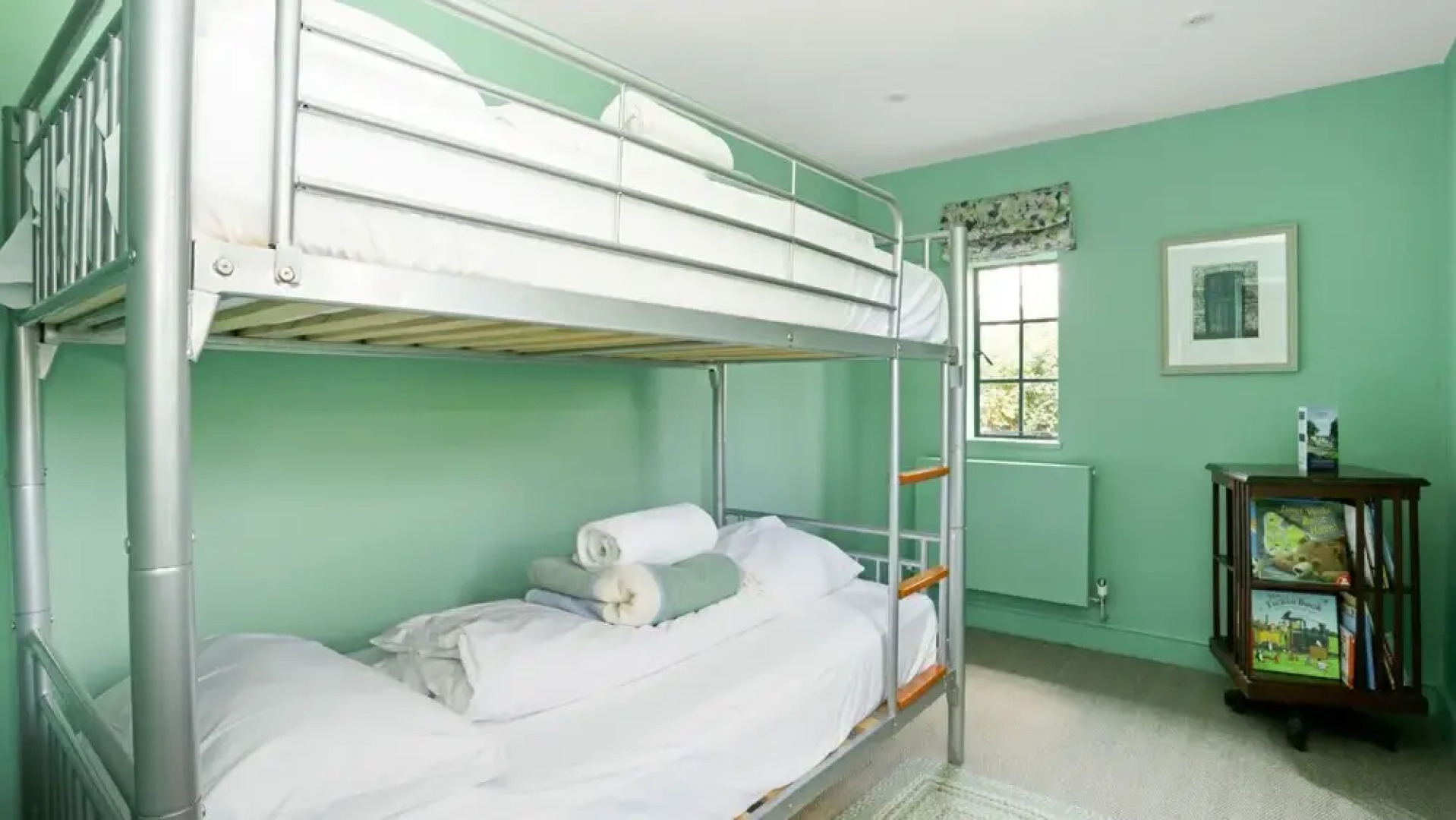 Pair of Secluded Rural Cottages near Oxford