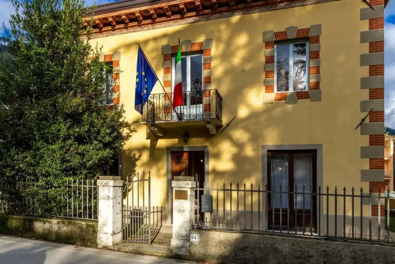 Villa Contessa 5 Bedrooms Villa With Private Pool in Bagni DI Lucca Wifi