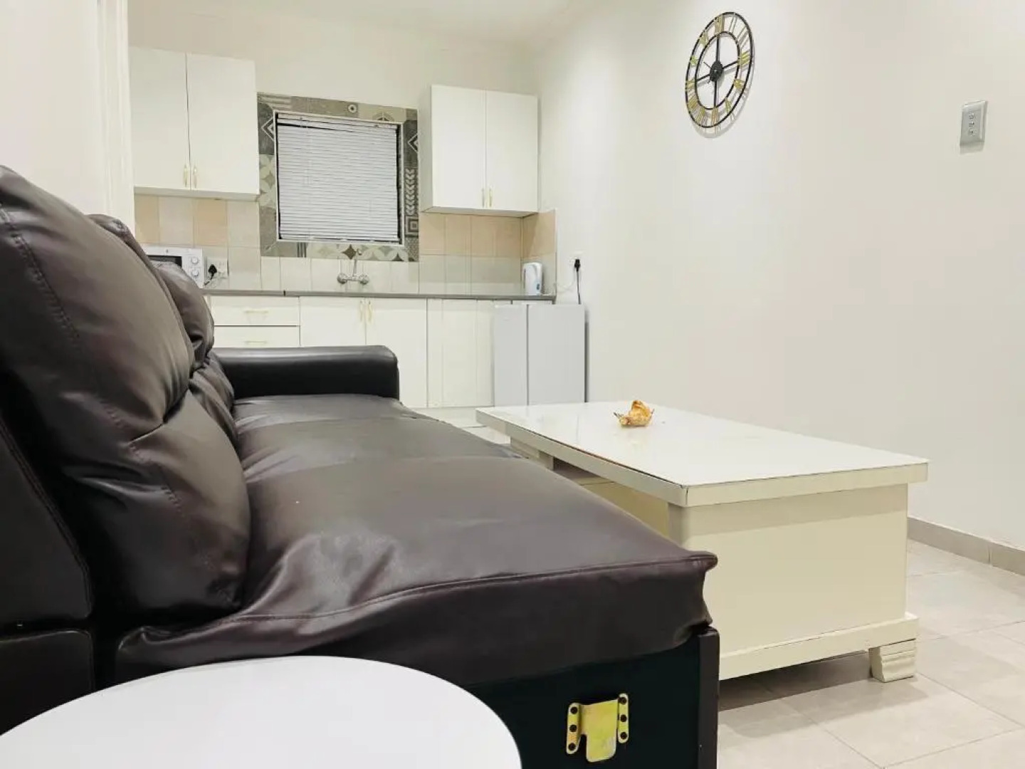 Airport Doozy Guest House