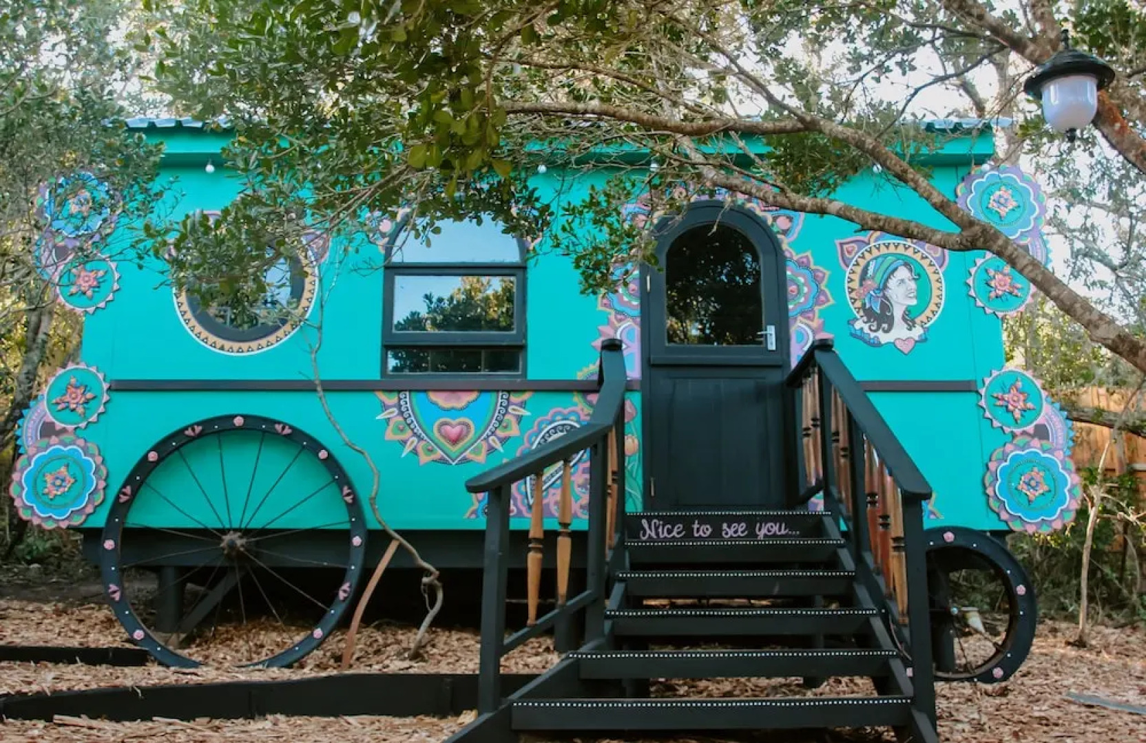 Treedom Villas and Vardos