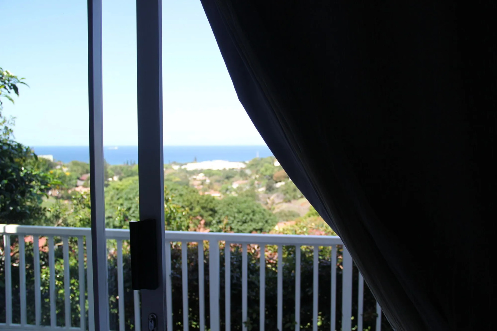 Seaview Manor Exquisite Bed & Breakfast