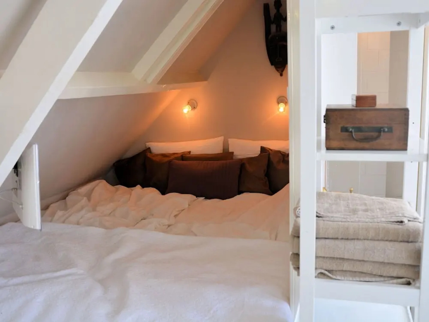 Cozy Holiday Home in Scheveningen near Beach
