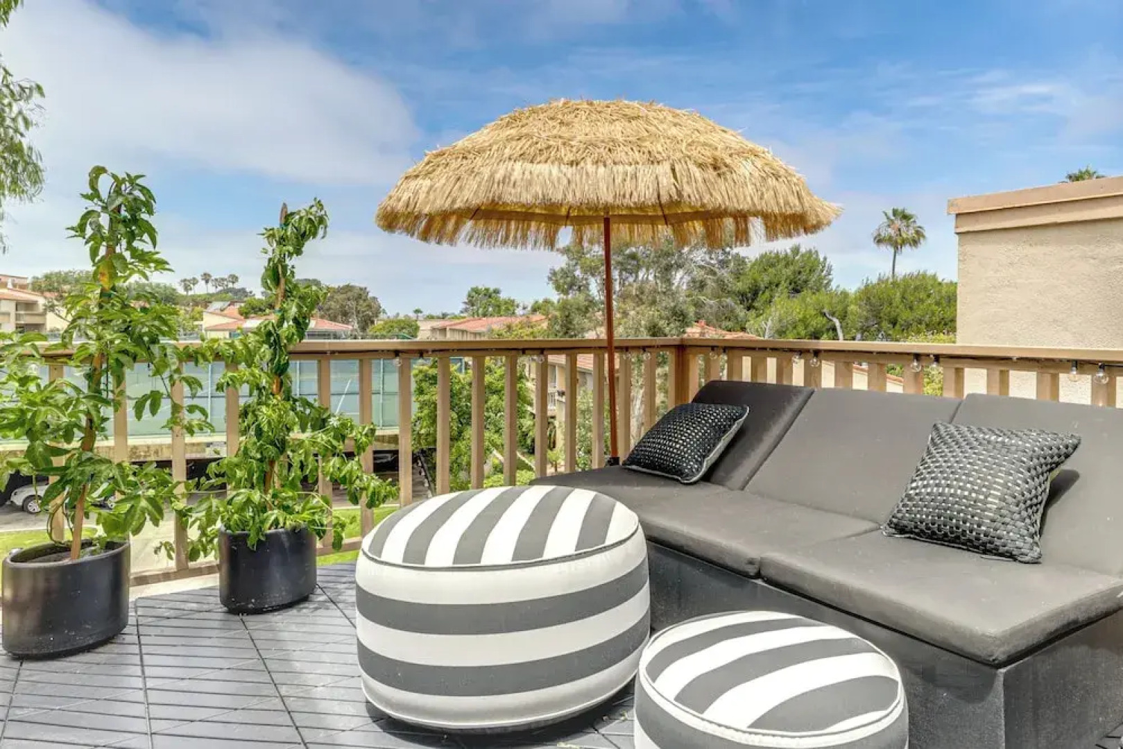 Resort Perks, Ocean Access: Solana Beach Townhome!